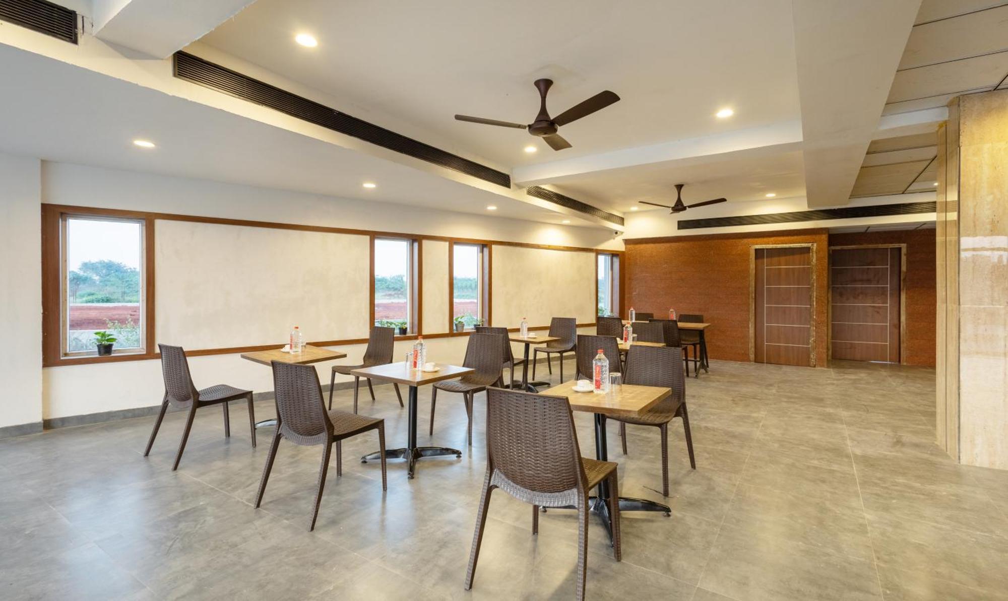 Treebo Nestlay Gummidipoondi 3*